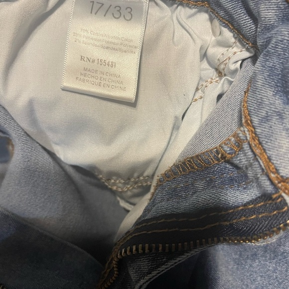 Classic Denim Flare Jeans for Women - Picture 7 of 7